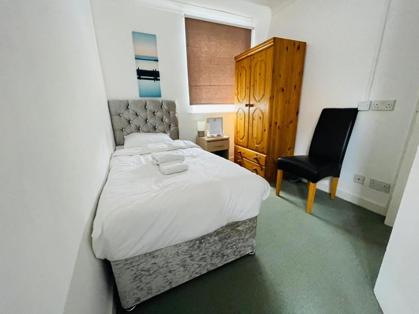 Star Hotel, South Leicester Eksteriør billede